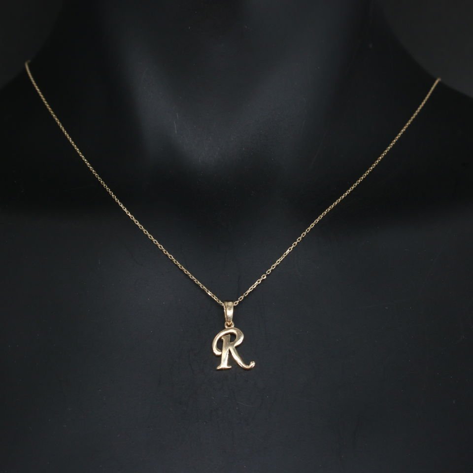 R Harfi Kolye